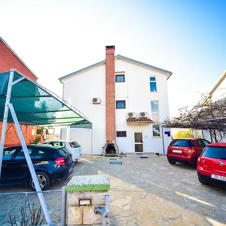 Guest house Room Marijana Zadar
