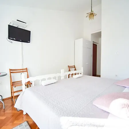 Room Marijana 3*