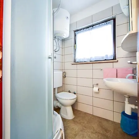 Room Marijana