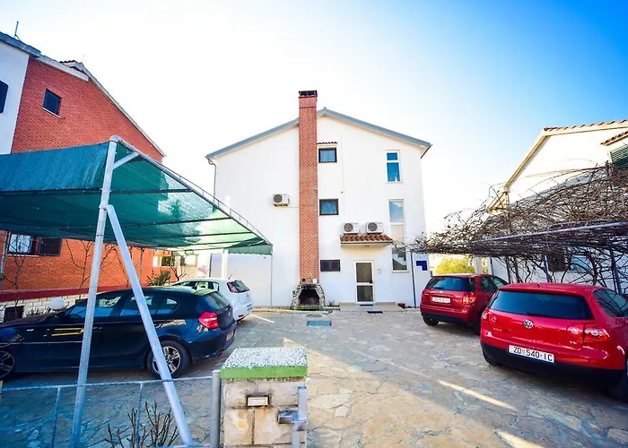 בית הארחה Marijana זאדאר